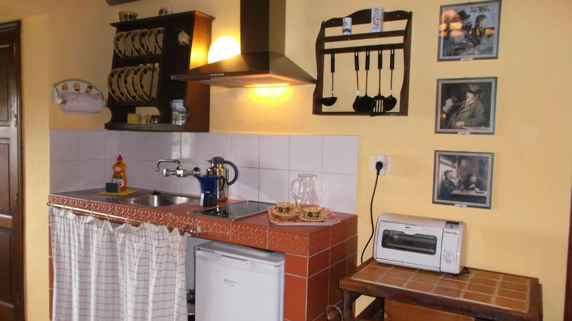 Rustic Holiday Home With Balcony And Sea View Icod De Los Vinos Lejlighed